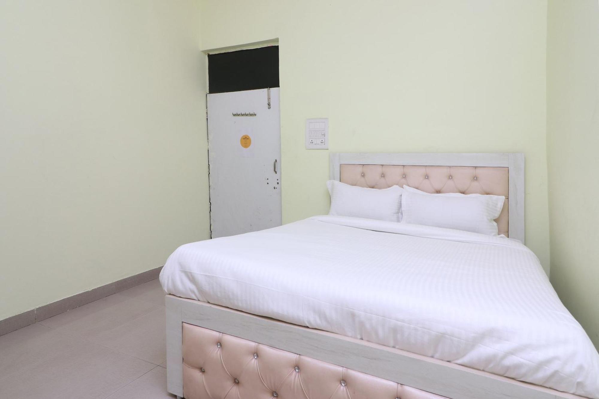 Hotel O Mulaqat Dadri Exterior photo